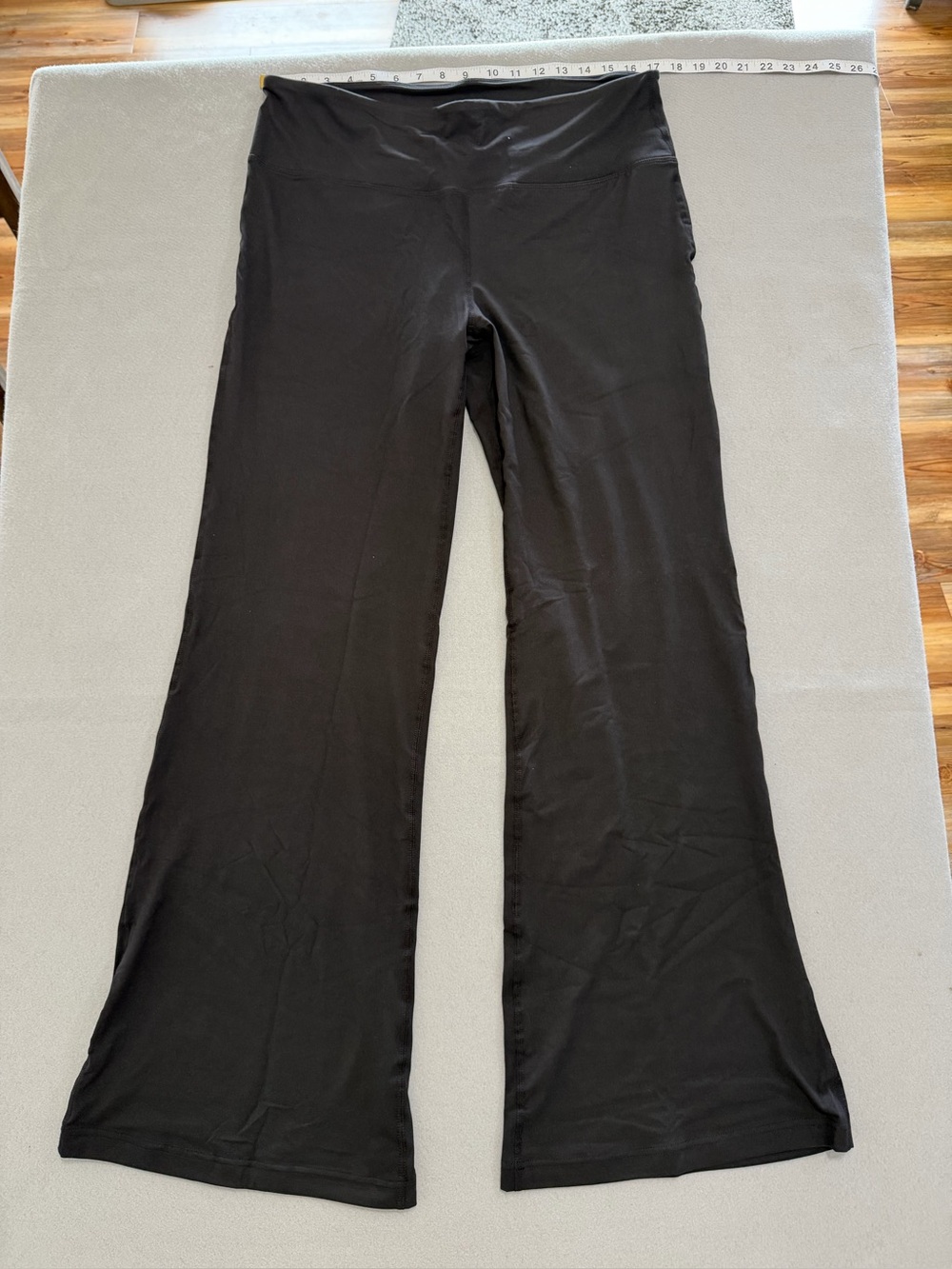 Rae Mode NEW Women's Butter Soft Plus Size Flared Leggings Size 3XL